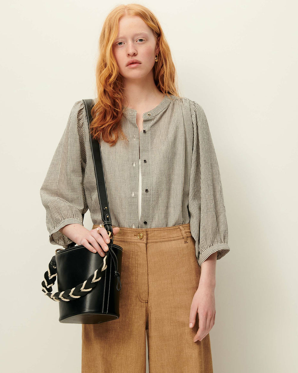A VIEW Whiblack - Blouse