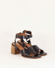 OONA Black Leather - Sandals