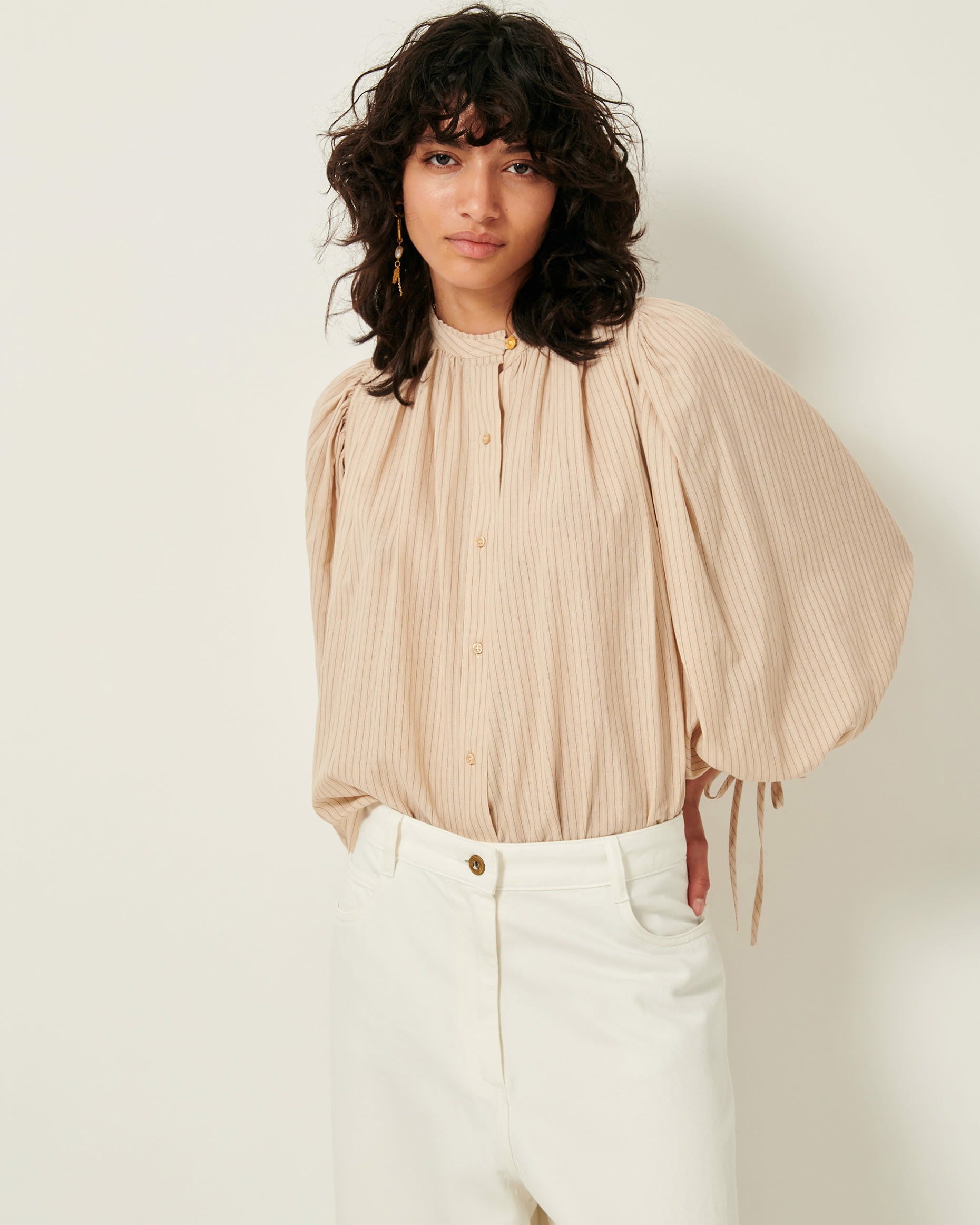 DALI Chai Latte - Blouse