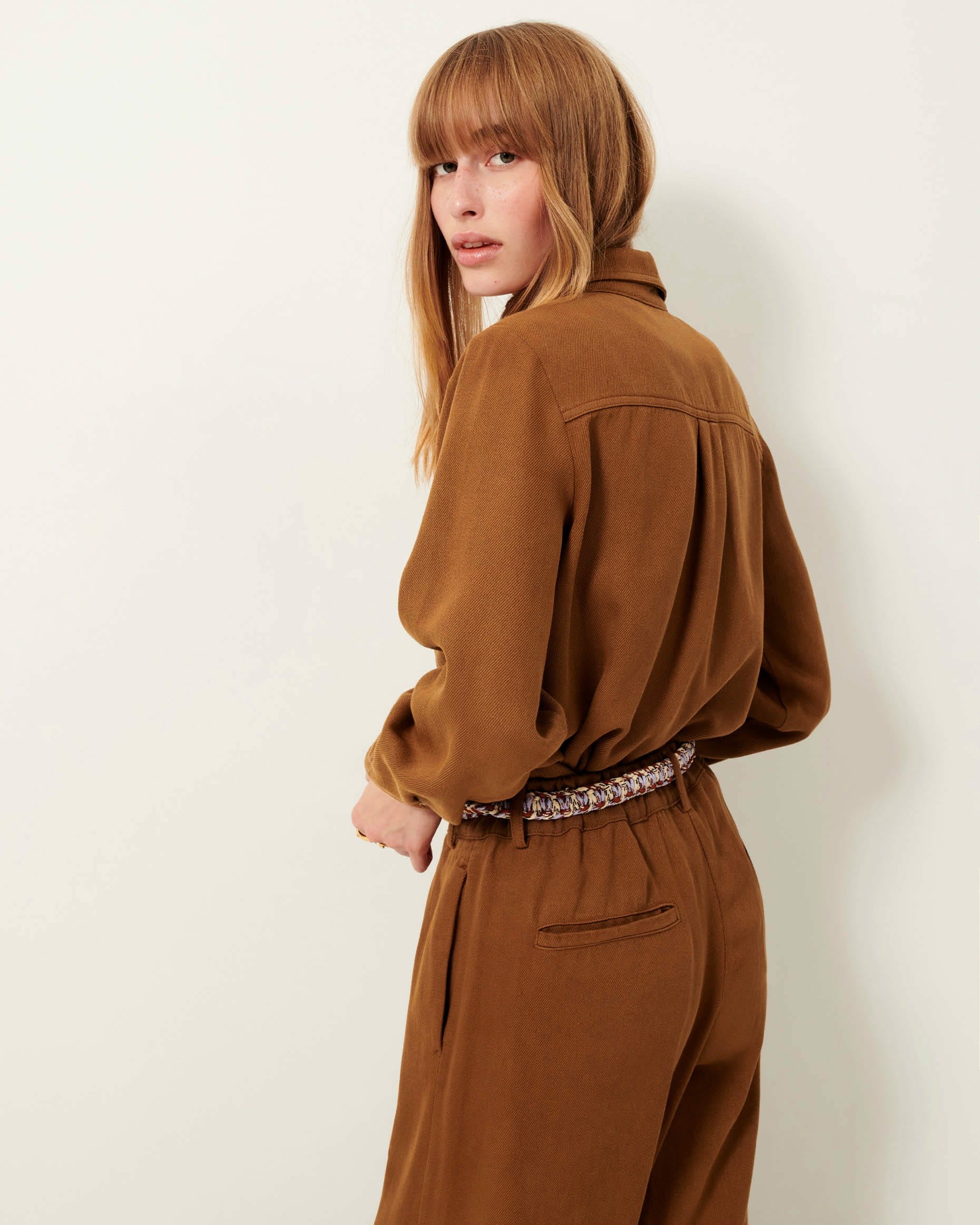 GUGGEN Caramel - Shirt