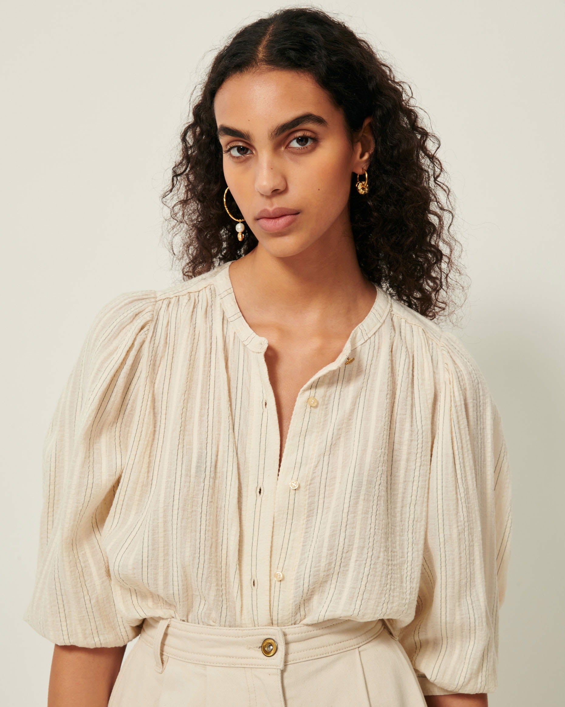 A VIEW Sandcream - Blouse