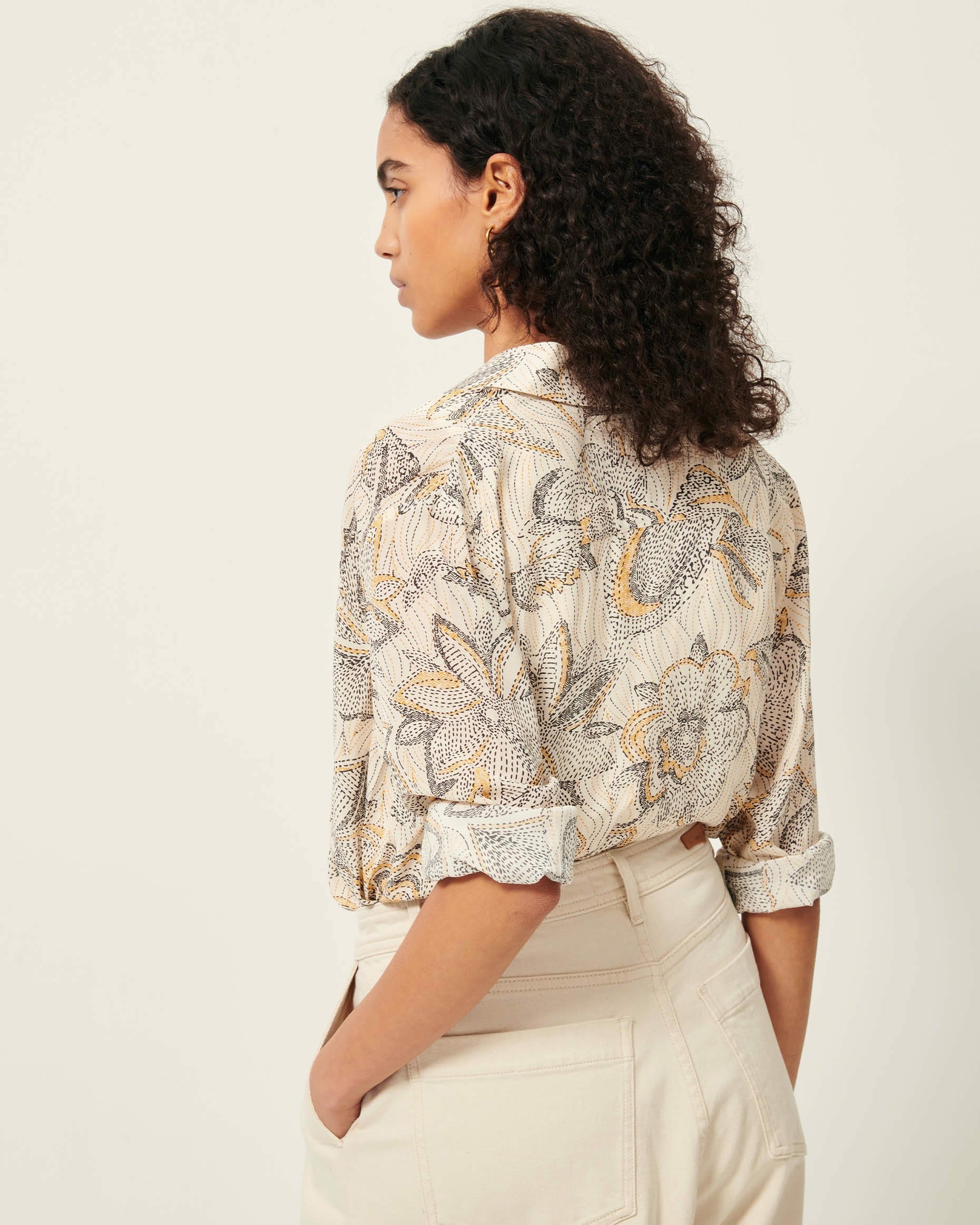 BRITJET Whi Indobloom - Shirt