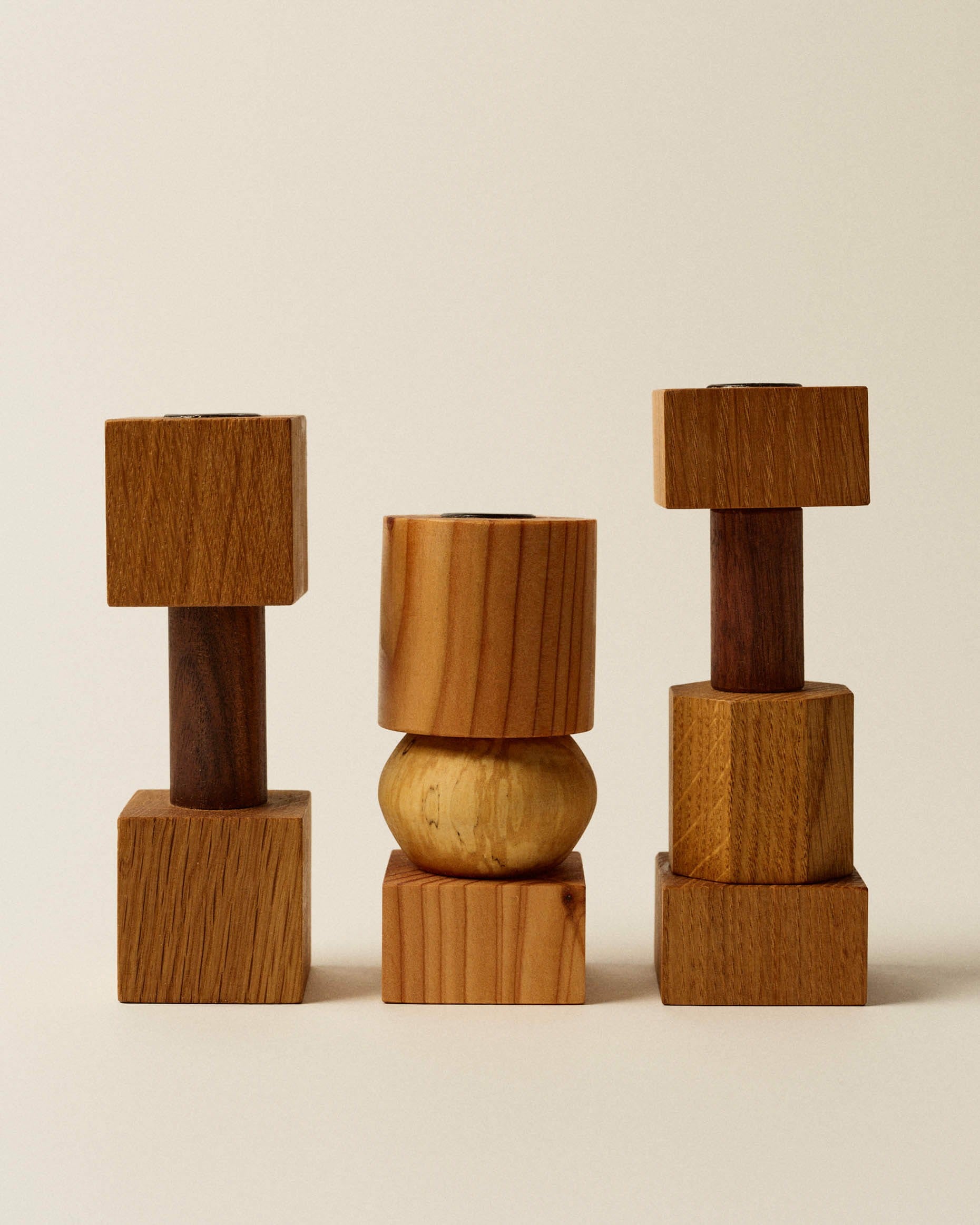 Guillaume Thireau - Candleholder